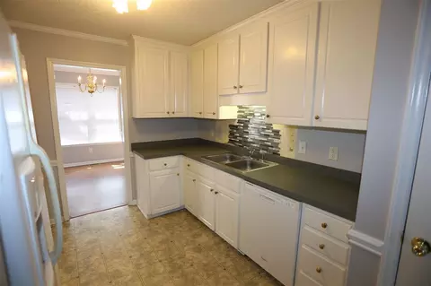1105 Smith Rd, Smithfield, NC 27577 photo 5