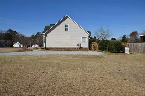 120 Edmondson Dr, Willow Spring, NC 27592 photo 3