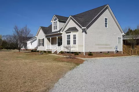 120 Edmondson Dr, Willow Spring, NC 27592 photo 4