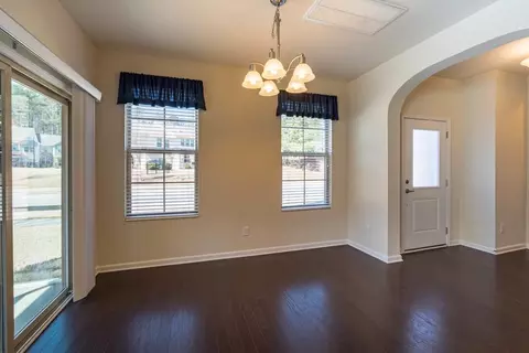 12 Plumas Dr, Durham, NC 27705 photo 6