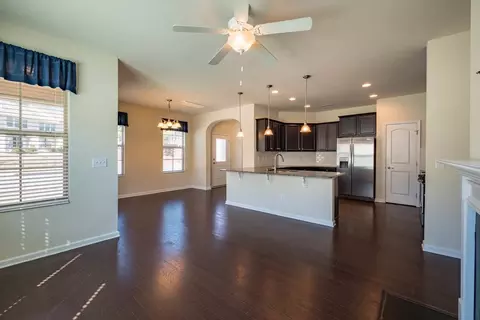 12 Plumas Dr, Durham, NC 27705 photo 5