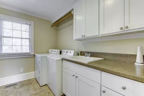 106 La Quinta Ct, Cary, NC 27518 photo 14