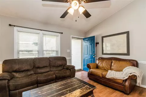 208 Deep Pool Ct, Benson, NC 27504 photo 5