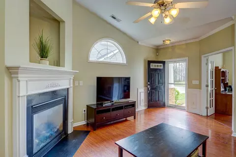 3313 Silver Star Dr, Durham, NC 27713 photo 5