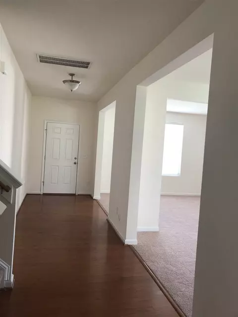2303 Pear Tree Ln, Durham, NC 27703 photo 5