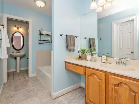 11937 Eagle Bluff Cir, Raleigh, NC 27613 photo 12