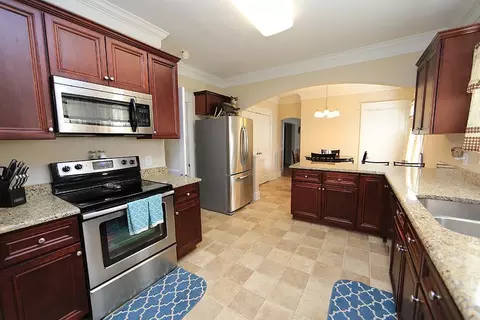 203 Webb St, Roxboro, NC 27573 photo 10