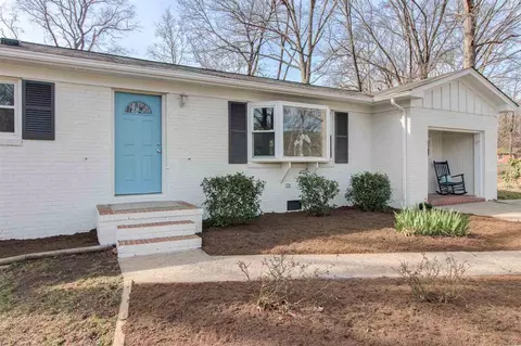 124 Crestview Dr, Durham, NC 27712 photo 1