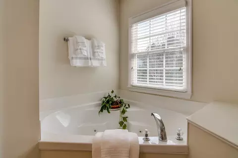 2 Arrowwood Ct, Durham, NC 27712 photo 19