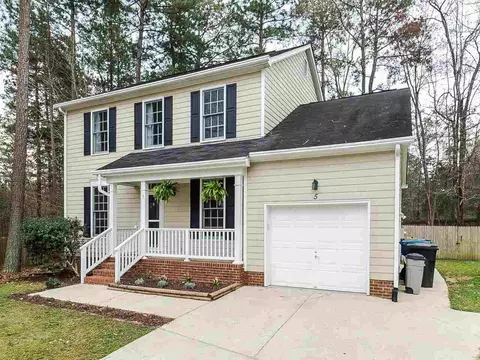 5 Madeira Ct, Durham, NC 27713 photo 2