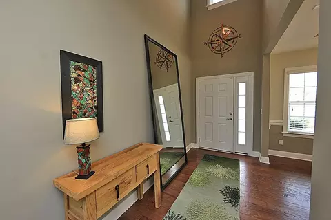 901 Poplar St, Durham, NC 27703 photo 2