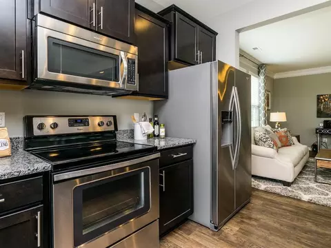 1210 Scholar Dr, Durham, NC 27703 photo 4