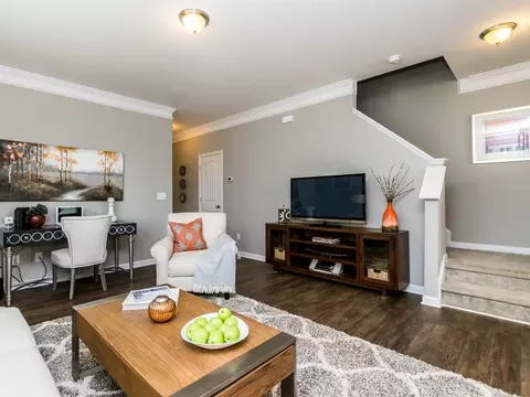 1208 Scholar Dr, Durham, NC 27703 photo 3