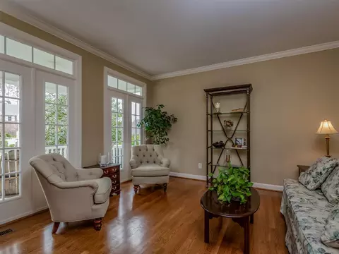 705 Edgemore Ave, Cary, NC 27519 photo 5