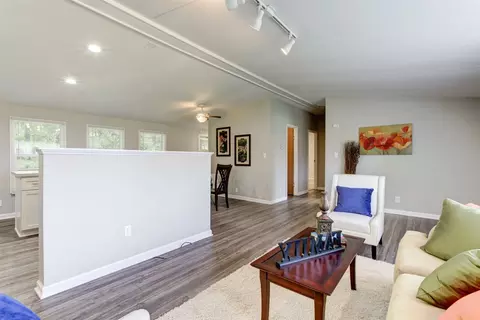 155 E Abbey Ct, Smithfield, NC 27577 photo 7