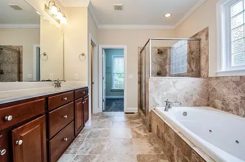 1804 Blackstone Dr, Durham, NC 27712 photo 13