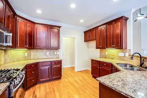1804 Blackstone Dr, Durham, NC 27712 photo 3