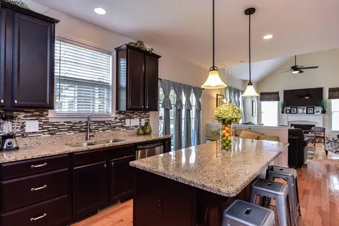 518 Valleymede Dr, Durham, NC 27713 photo 5