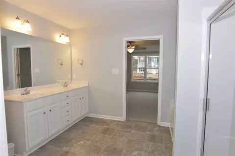 214 Highcroft Cir, Benson, NC 27504 photo 18
