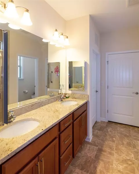 1114 Cadence Ln, Durham, NC 27703 photo 16