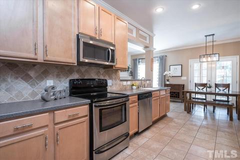 7724 Braefield Dr, Raleigh, NC 27616 photo 8