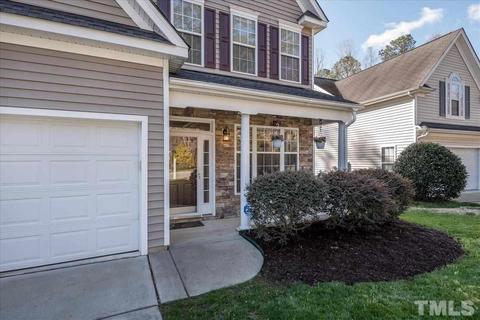 7724 Braefield Dr, Raleigh, NC 27616 photo 4