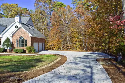 5217 Pine Cone Ln, Durham, NC 27705 photo 3