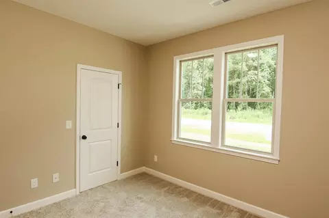303 Fallingbrook Dr, Kenly, NC 27542 photo 16
