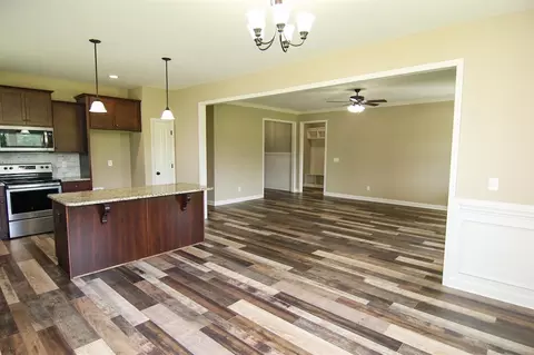 303 Fallingbrook Dr, Kenly, NC 27542 photo 11