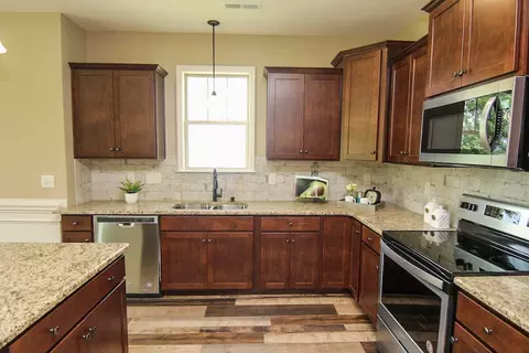 303 Fallingbrook Dr, Kenly, NC 27542 photo 15