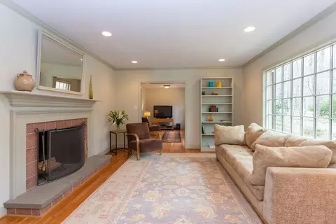 2708 Evans St, Durham, NC 27705 photo 3