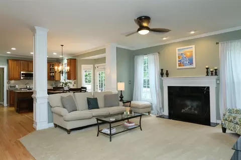 4604 Paces Ferry Dr, Durham, NC 27712 photo 7