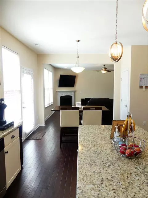 1030 Laredo Ln, Durham, NC 27703 photo 11