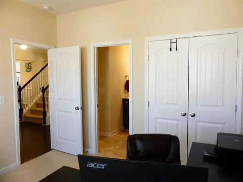 1030 Laredo Ln, Durham, NC 27703 photo 3