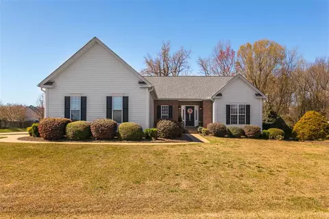 7117 Pekin Dr, Willow Spring, NC 27592 photo 1