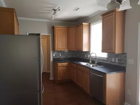 9 Crescent Hill Ct, Durham, NC 27704 photo 8