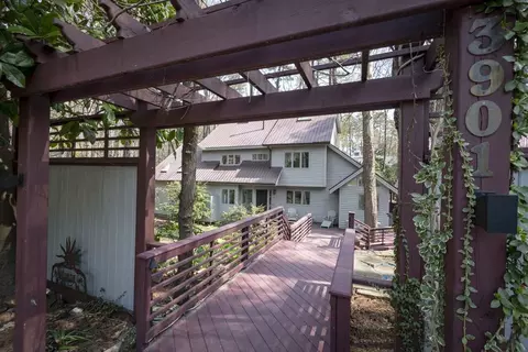 3901 Darby Rd, Durham, NC 27707 photo 1