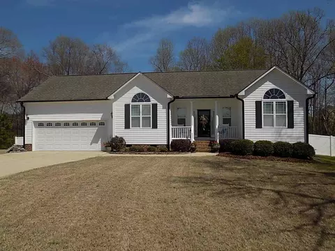190 Blessed Ln, Angier, NC 27501 photo 3