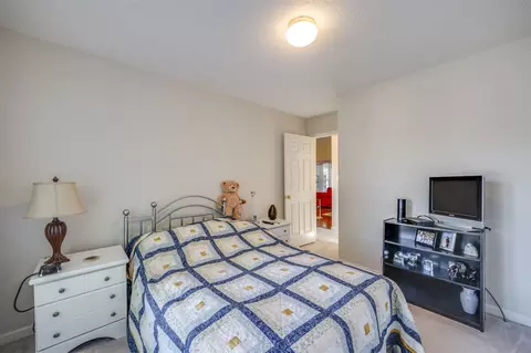 102 Lockheed Cir, Cary, NC 27513 photo 23