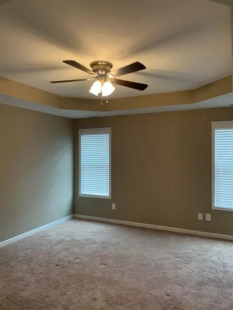 196 Thistle Dr, Selma, NC 27576 photo 3