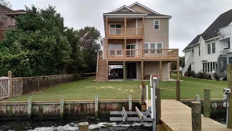 114 Lee Ct, Kill Devil Hills, NC 27948 photo 3