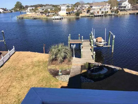 338 Eagle Dr, Kill Devil Hills, NC 27948 photo 3