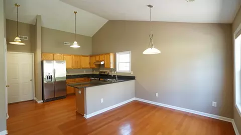 6516 Forest Ridge Dr, Durham, NC 27713 photo 2