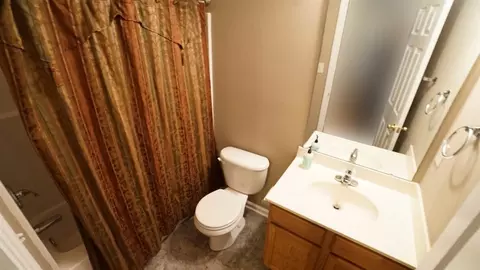 6516 Forest Ridge Dr, Durham, NC 27713 photo 12