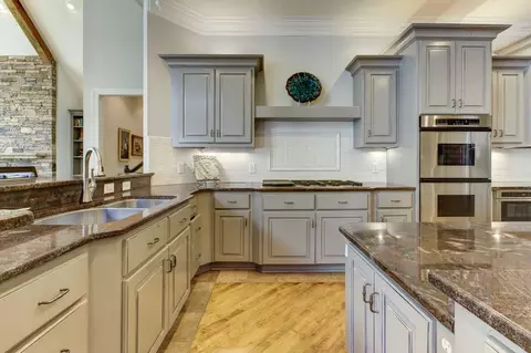 218 Devonbrook Ln, Cary, NC 27518 photo 6
