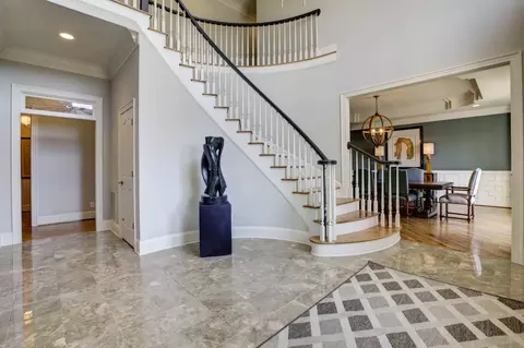 218 Devonbrook Ln, Cary, NC 27518 photo 2
