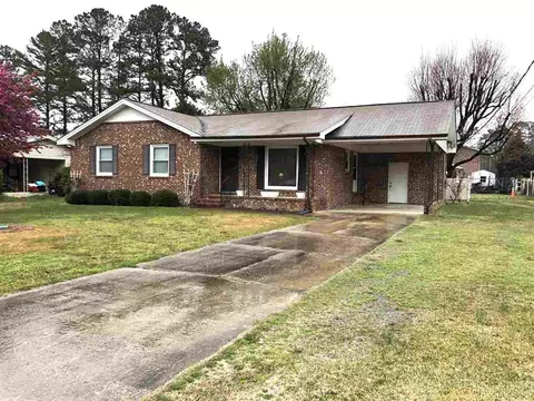 105 Maple Dr, Smithfield, NC 27577 photo 1