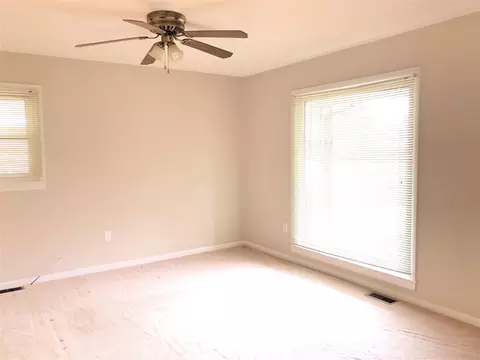 105 Maple Dr, Smithfield, NC 27577 photo 3