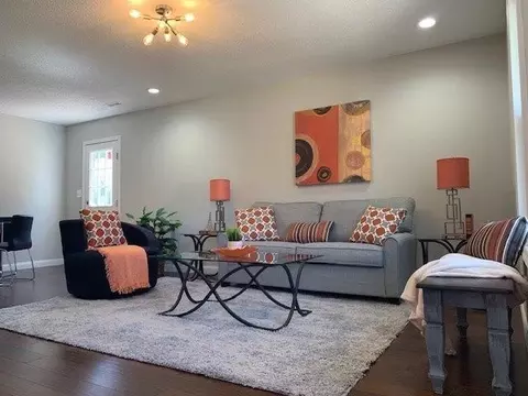 1503 Lantern Pl, Durham, NC 27707 photo 2