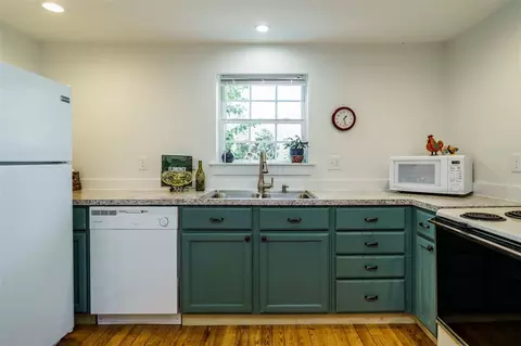 112 E Cornwall Rd, Cary, NC 27511 photo 9